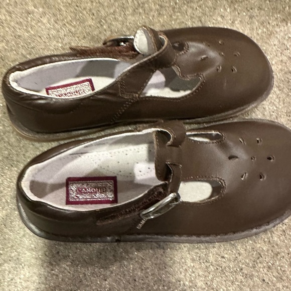 L’mour girls brown mary Janes. New no box. Size 1 - Picture 6 of 10